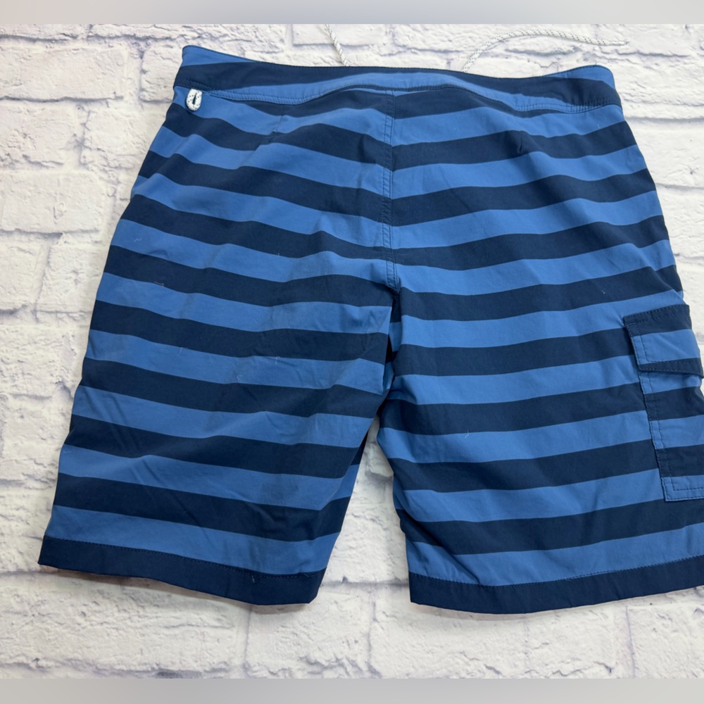 J. Crew Men’s Horizontal Stripe Swim Board Shorts in Navy & Sky Blue. Size 32/M - Picture 10 of 10
